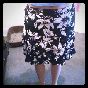 White House Black Market. Black and white floral